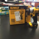 DEWALT DCF883B 20V MAX 3/8-Inch Cordless Impact Wrench