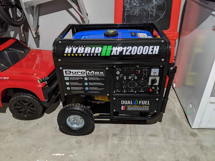 Westinghouse WGEN9500DF vs Duromax XP12000EH The Best Home Tools