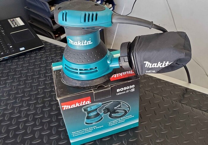 Makita BO5030k Random Orbit Sander